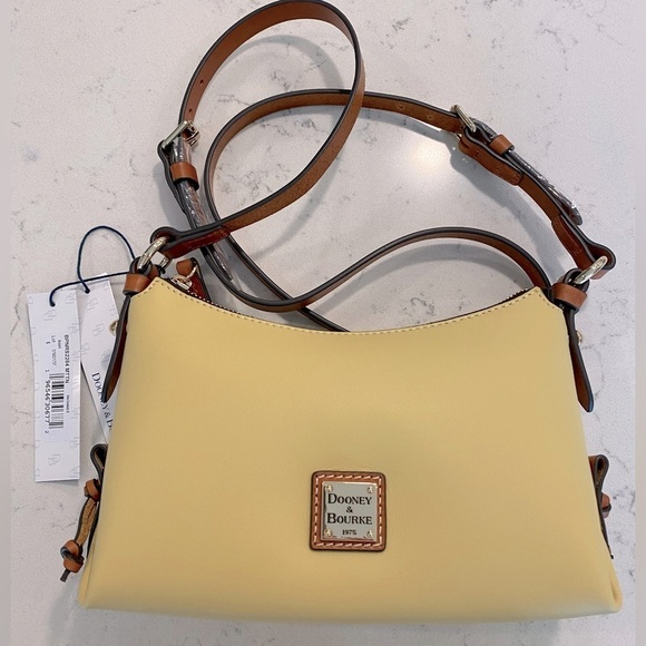 Dooney and Bourke Handbags - Dooney and  Bourke Crossbody Purse